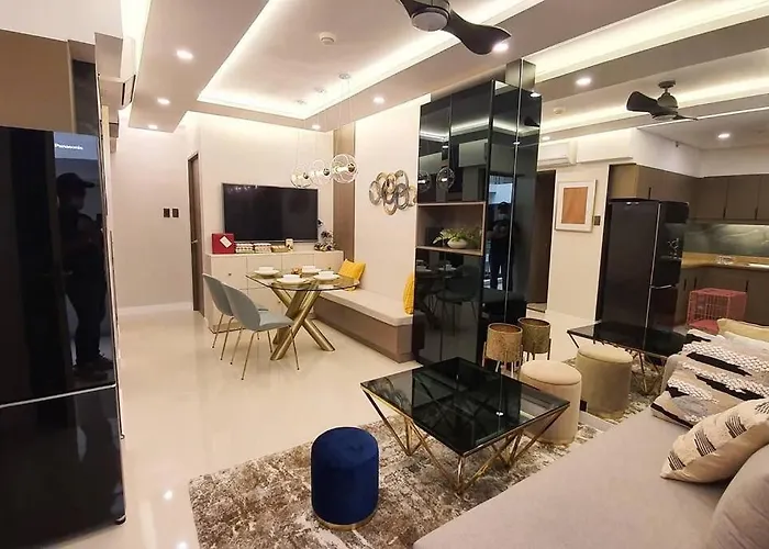 Stylish 2 Bedroom Near Bgc And Airport With Fast Wifi Aparthotel *