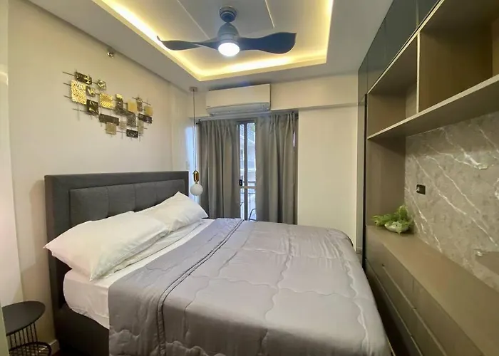 Stylish 2 Bedroom Near Bgc And Airport With Fast Wifi *